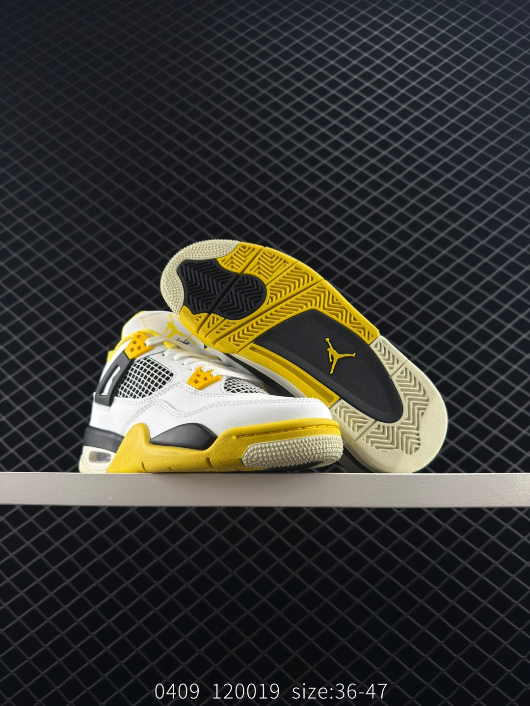 Nike Air Jordan 4 Retro